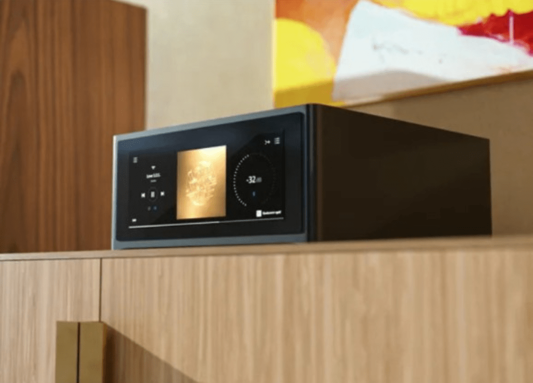 nad m10 v3